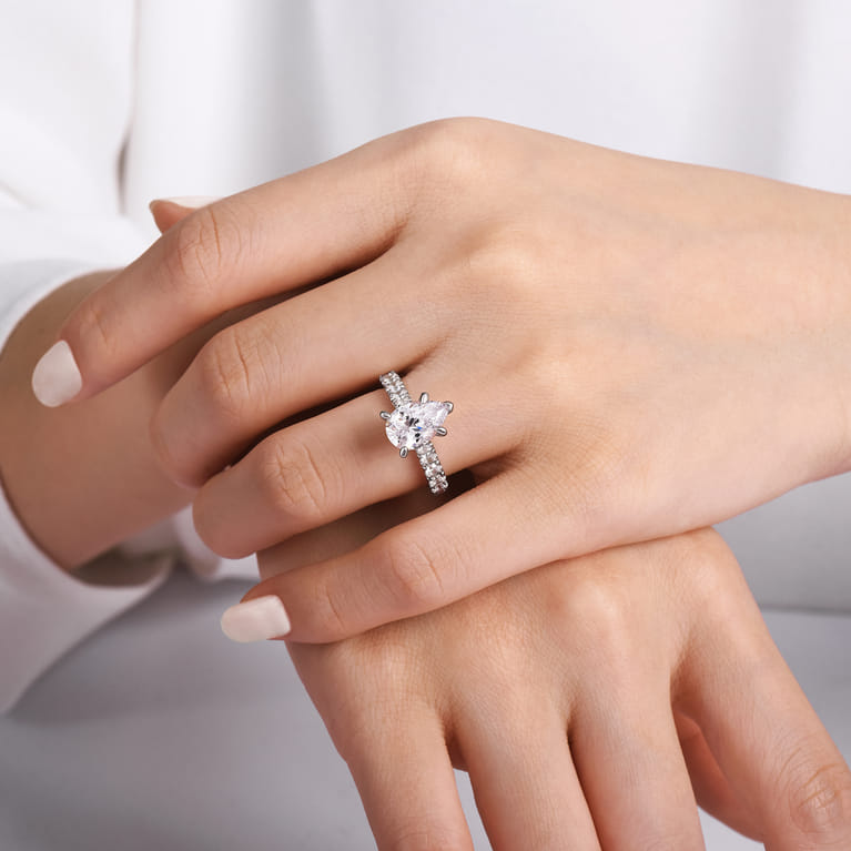 Sarita - 14K White Gold Pear Shape Diamond Engagement Ring - 0.95 ct - Shot 6