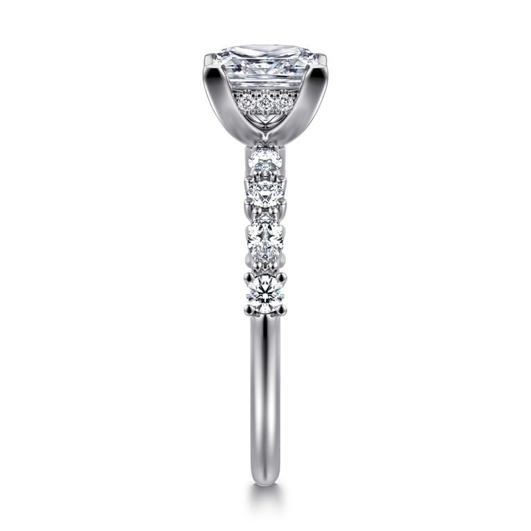 Juliet - 14K White Gold Princess Cut Diamond Engagement Ring - 0.47 ct - Shot 4