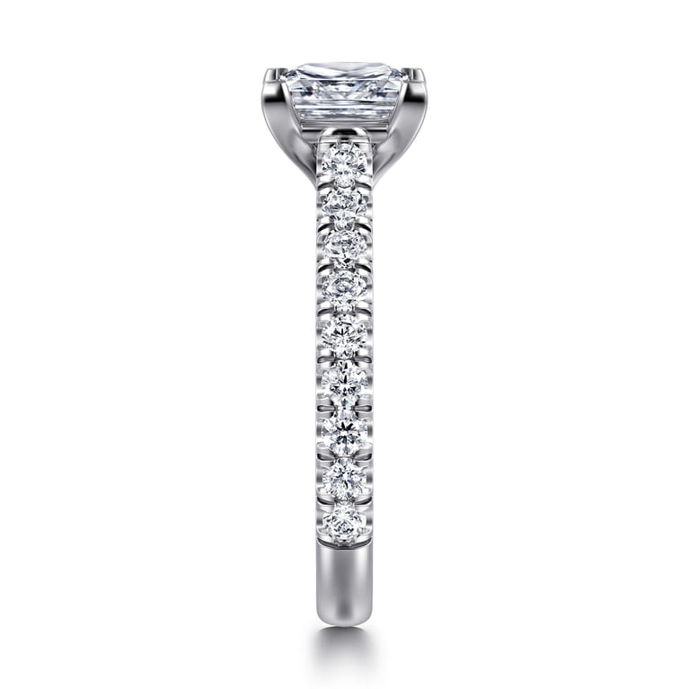 Luciole - 14K White Gold Princess Cut Diamond Engagement Ring - 0.6 ct - Shot 4