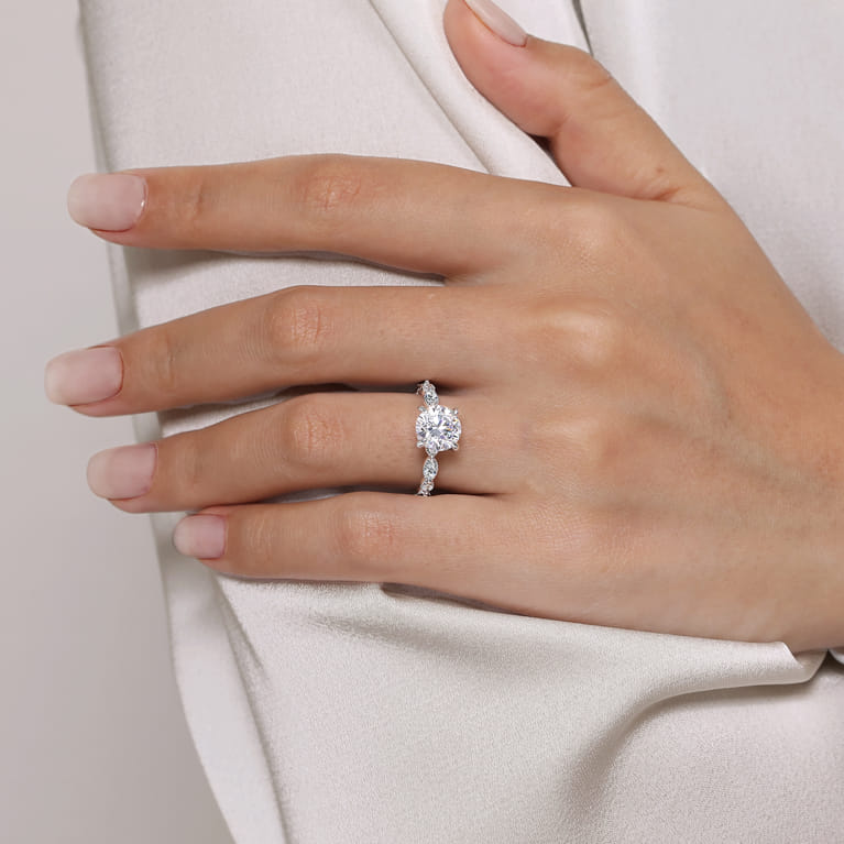 Cindie - 14K White Gold Round Diamond Engagement Ring - 0.4 ct - Shot 6