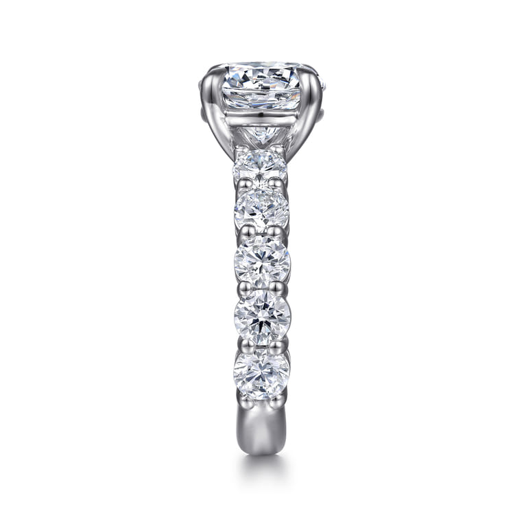 Clove - 14K White Gold Round Diamond Engagement Ring - 2.2 ct - Shot 5