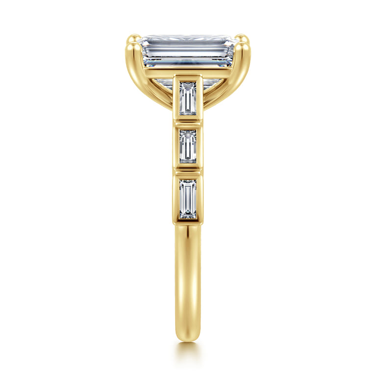 Tania - 14K Yellow Gold Emerald Cut Diamond Engagement Ring - 0.4 ct - Shot 4