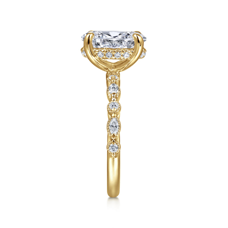 Lanna - 14K Yellow Gold Oval Diamond Engagement Ring - 0.3 ct - Shot 5