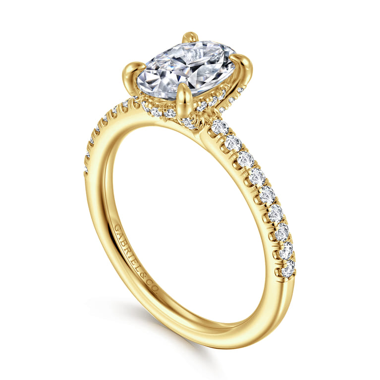 Franka - 14K Yellow Gold Oval Hidden Halo Diamond Engagement Ring - 0.3 ct - Shot 3