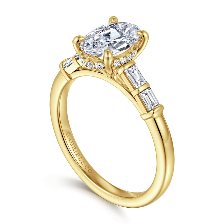Eva - 14K Yellow Gold Oval Diamond Engagement Ring - 0.3 ct - Shot 3
