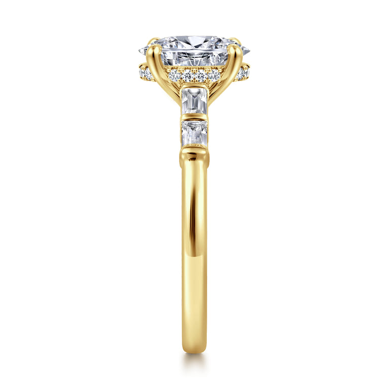 Eva - 14K Yellow Gold Oval Diamond Engagement Ring - 0.3 ct - Shot 4