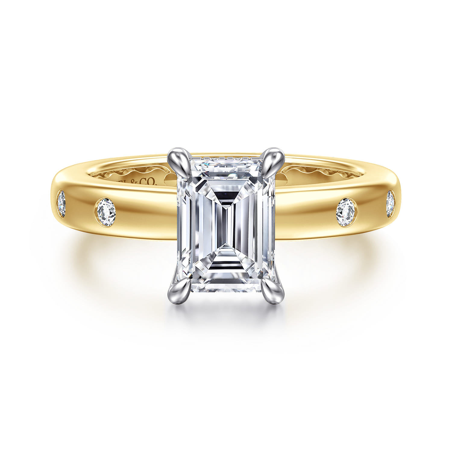 Cabata - 14K White-Yellow Gold Emerald Cut Diamond Engagement Ring - 0.19 ct - Shot 1