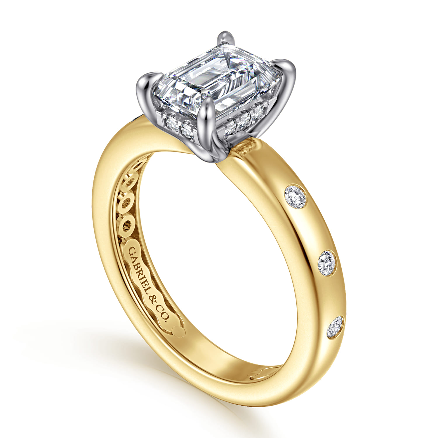 Cabata - 14K White-Yellow Gold Emerald Cut Diamond Engagement Ring - 0.19 ct - Shot 3
