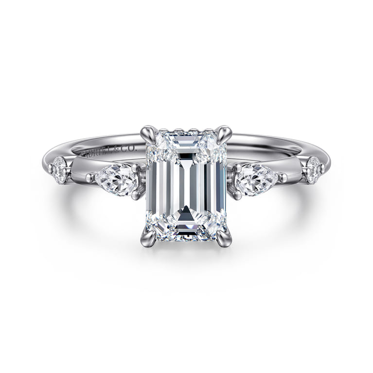 Carinna - 18K White Gold Emerald Cut Diamond Engagement Ring - 0.23 ct - Shot 1
