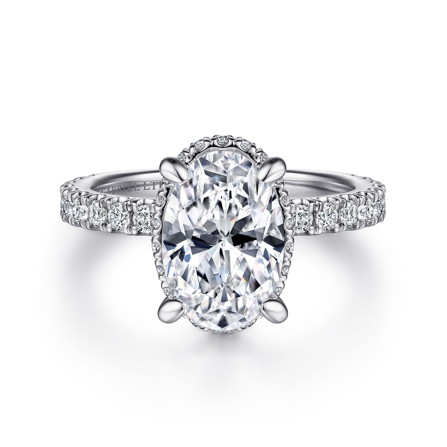 Yale - 18K White Gold Oval Diamond Engagement Ring - 0.73 ct - Shot 1