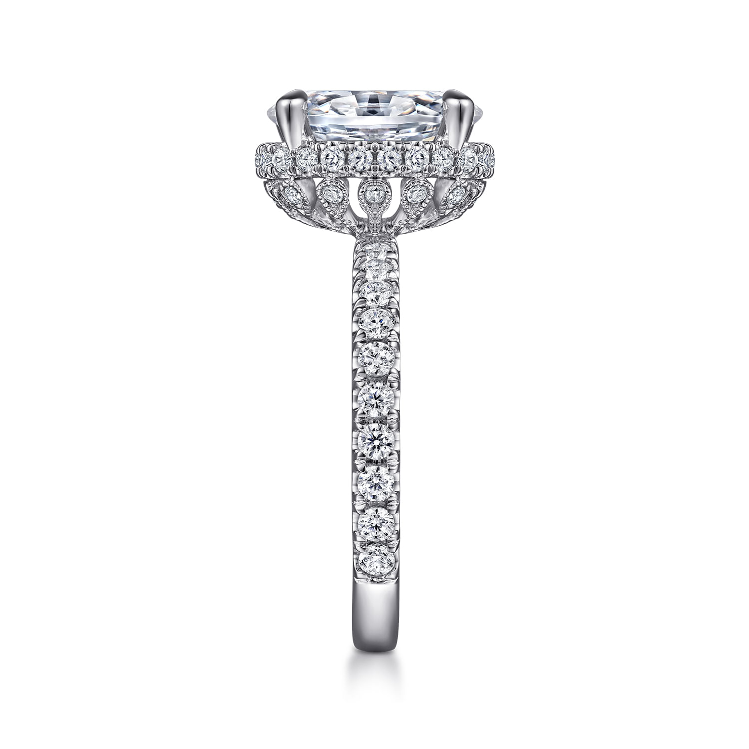 Yale - 18K White Gold Oval Diamond Engagement Ring - 0.73 ct - Shot 5