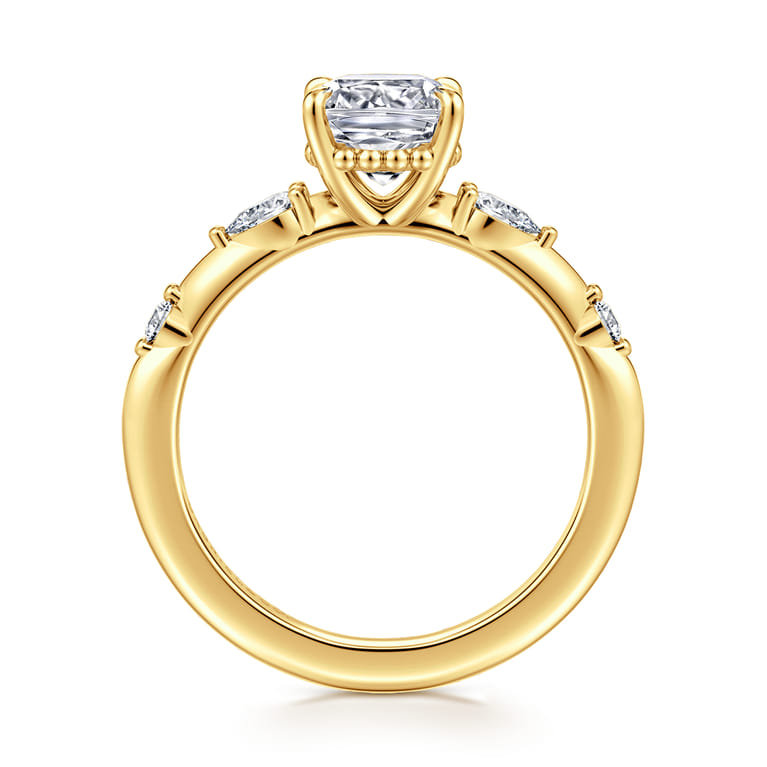 Carinna - 18K Yellow Gold Cushion Cut Diamond Engagement Ring - 0.23 ct - Shot 2