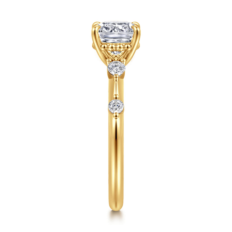 Carinna - 18K Yellow Gold Cushion Cut Diamond Engagement Ring - 0.23 ct - Shot 4