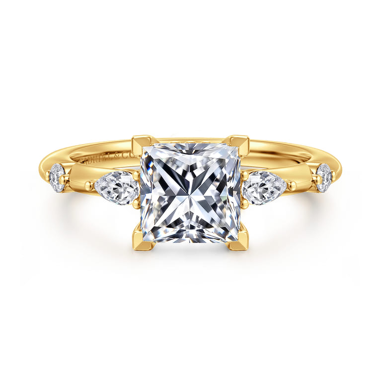 Carinna - 18K Yellow Gold Princess Cut Diamond Engagement Ring - 0.23 ct - Shot 1