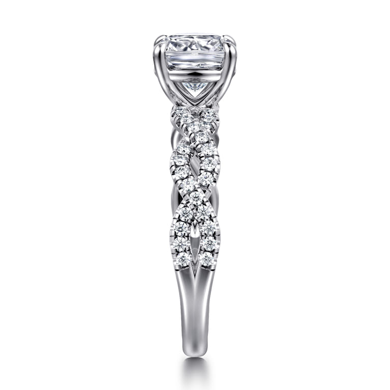 Josefina - 14K White Gold Twisted Cushion Cut Diamond Engagement Ring - 0.24 ct - Shot 4
