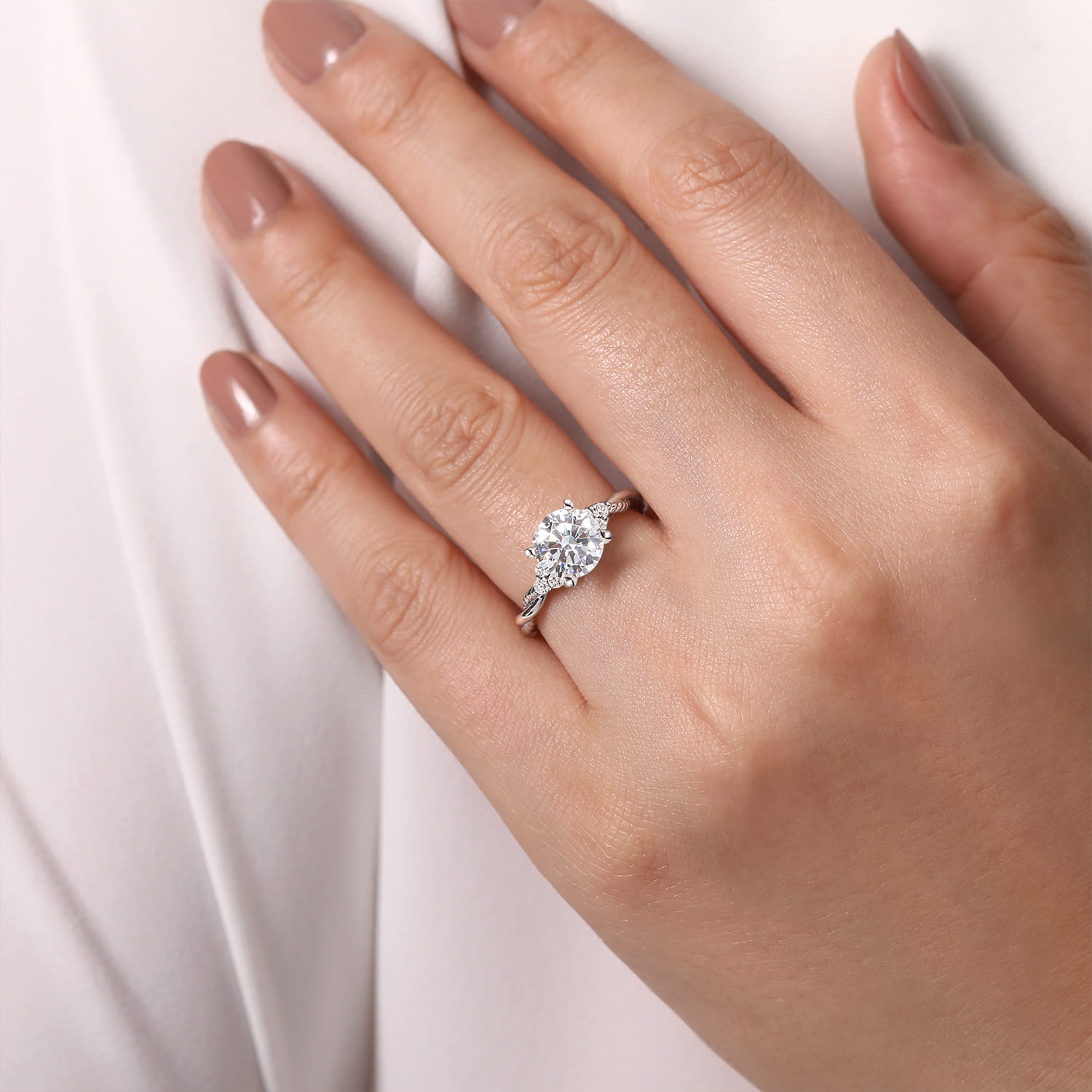 Catalina - 14K White Gold Round Diamond Engagement Ring - 0.13 ct - Shot 6