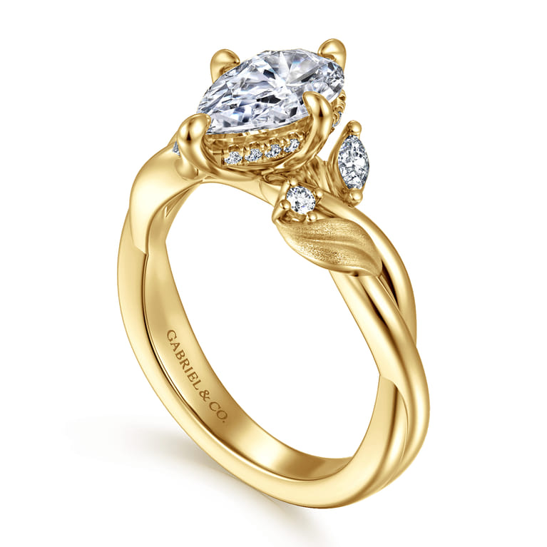 Darling - 14K Yellow Gold Compass Prong Twisted Pear Shape Diamond Engagement Ring - 0.19 ct - Shot 3