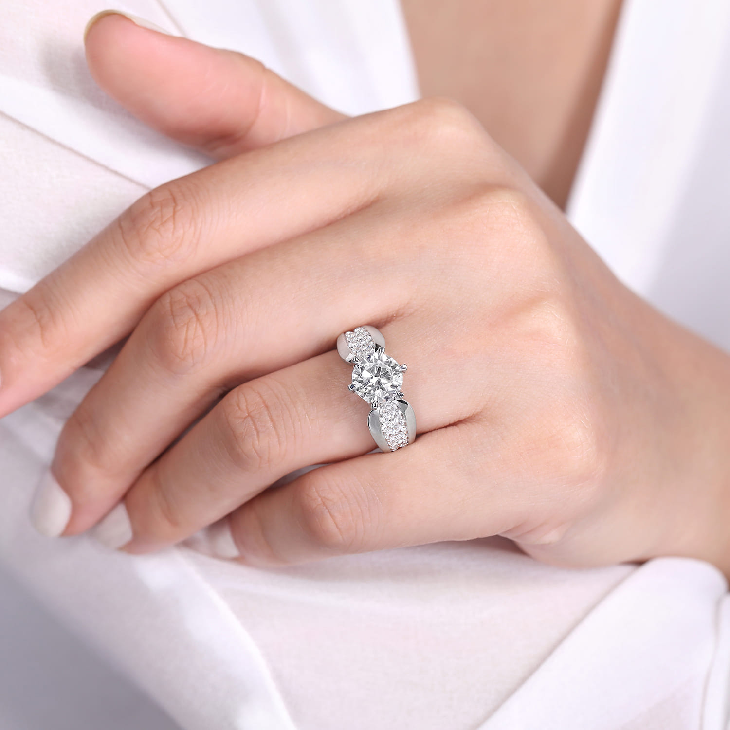 Ember - 14K White Gold 6 Prong Wide Band Round Diamond Engagement Ring - 0.65 ct - Shot 6