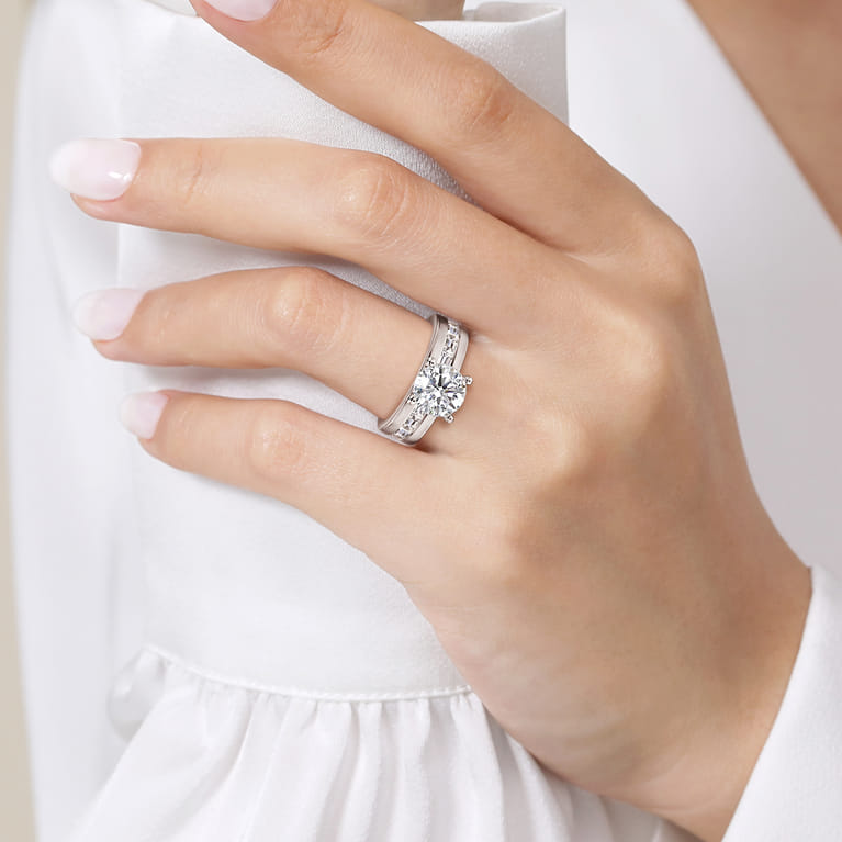 Elsaa - 14K White Gold Channel Set Baguette Round Diamond Engagement Ring - 0.75 ct - Shot 6