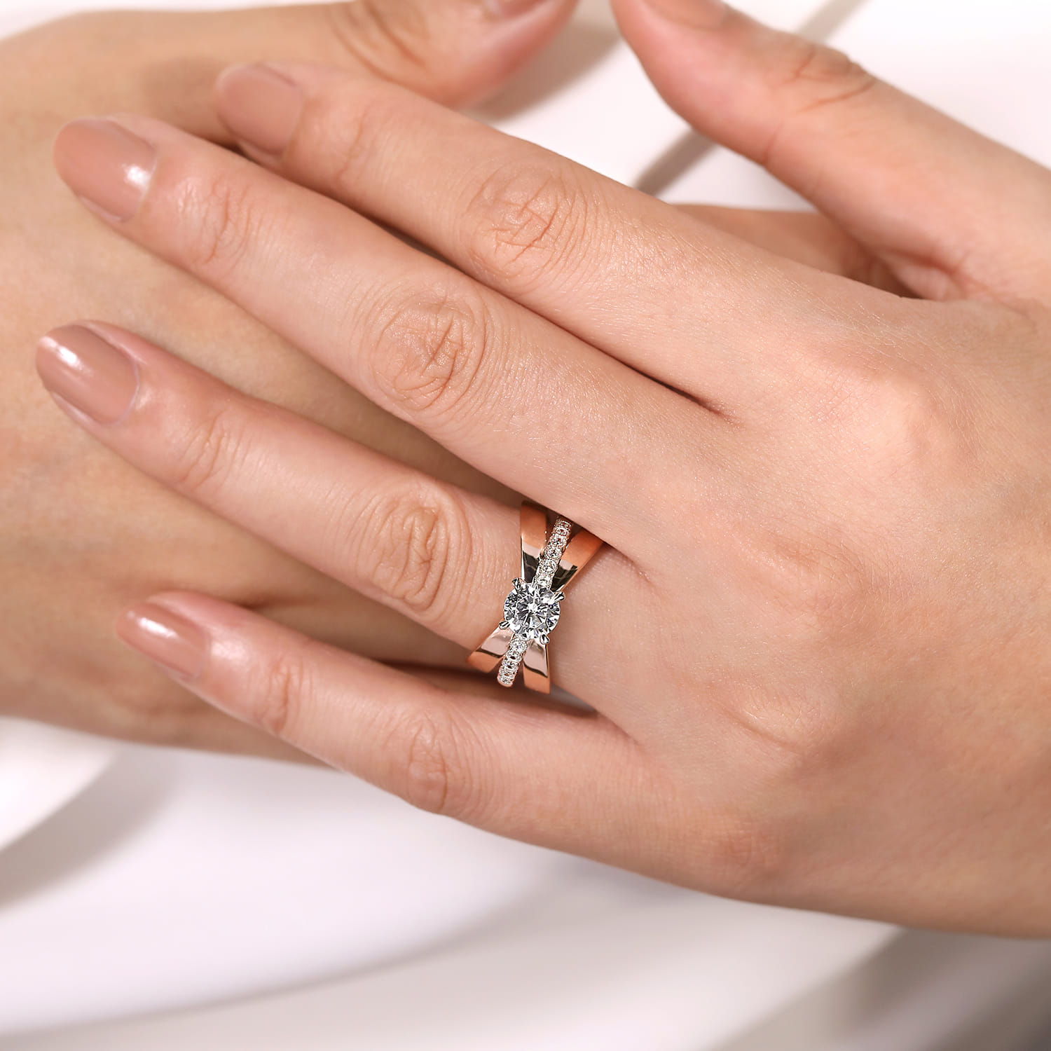 Umberta - 14K White-Rose Gold Split Shank Round Diamond Engagement Ring - 0.22 ct - Shot 6