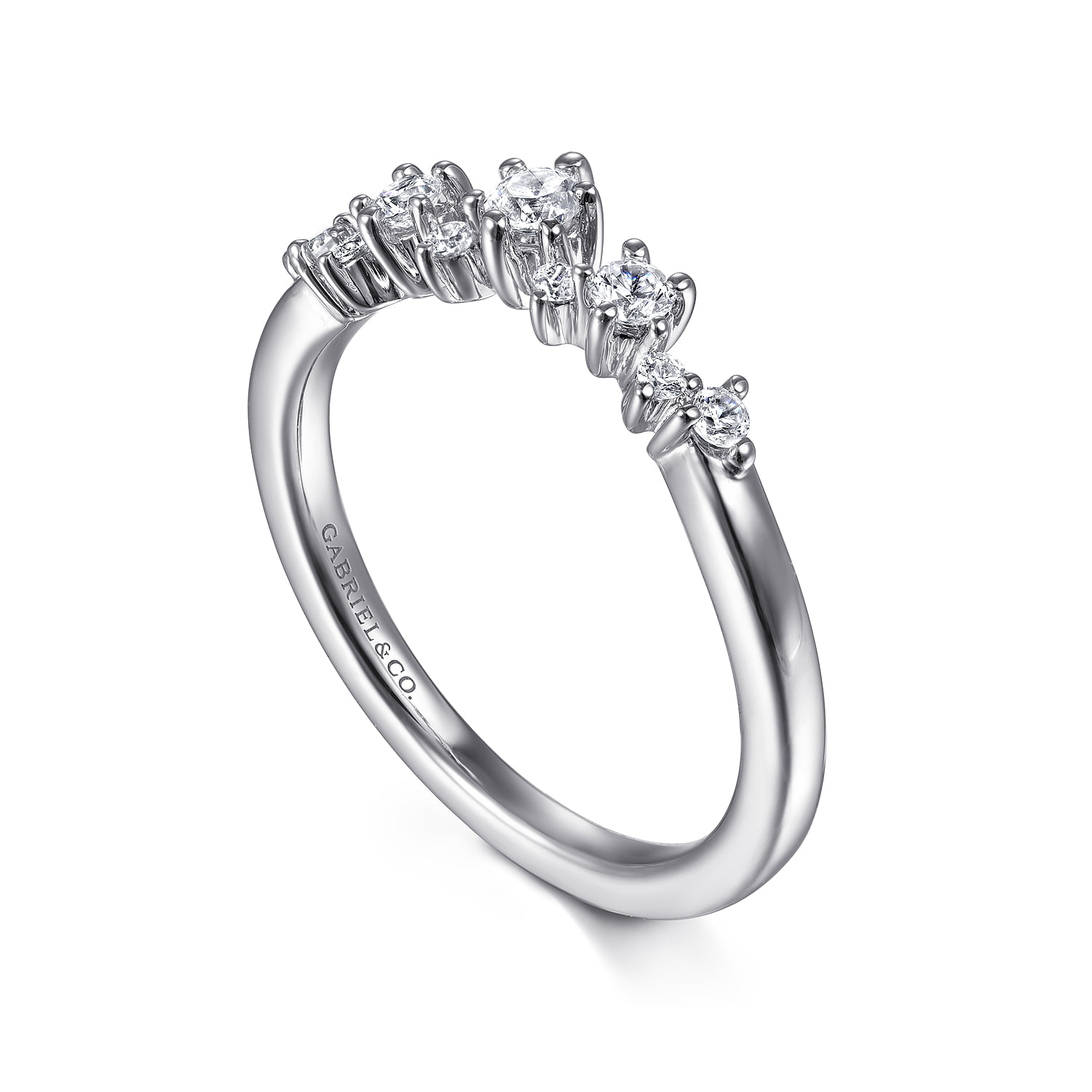 Curved Diamond Anniversary Band in Platinum, photograph 3