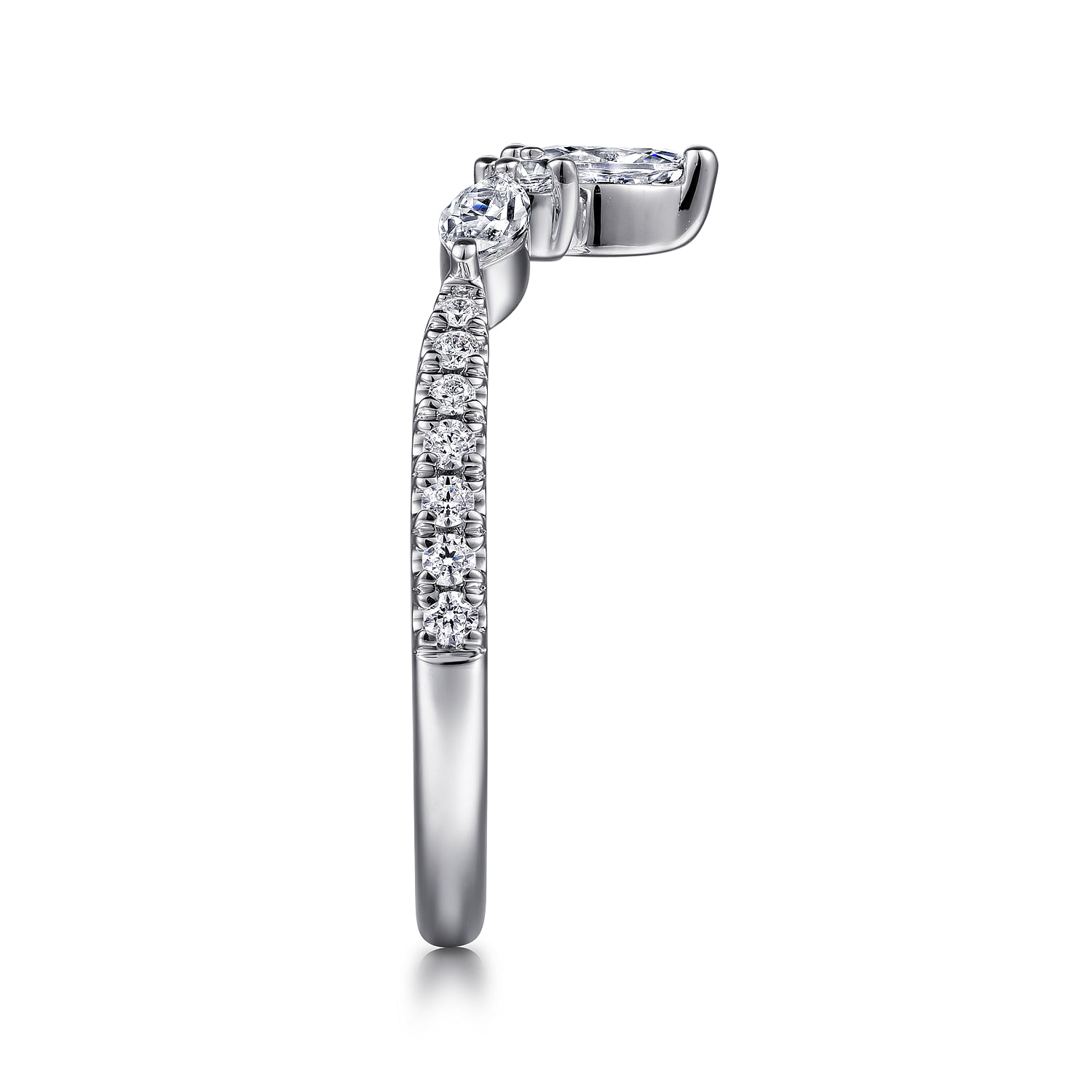 Curved and Diamond Anniversary Band in Platinum, photograph 4