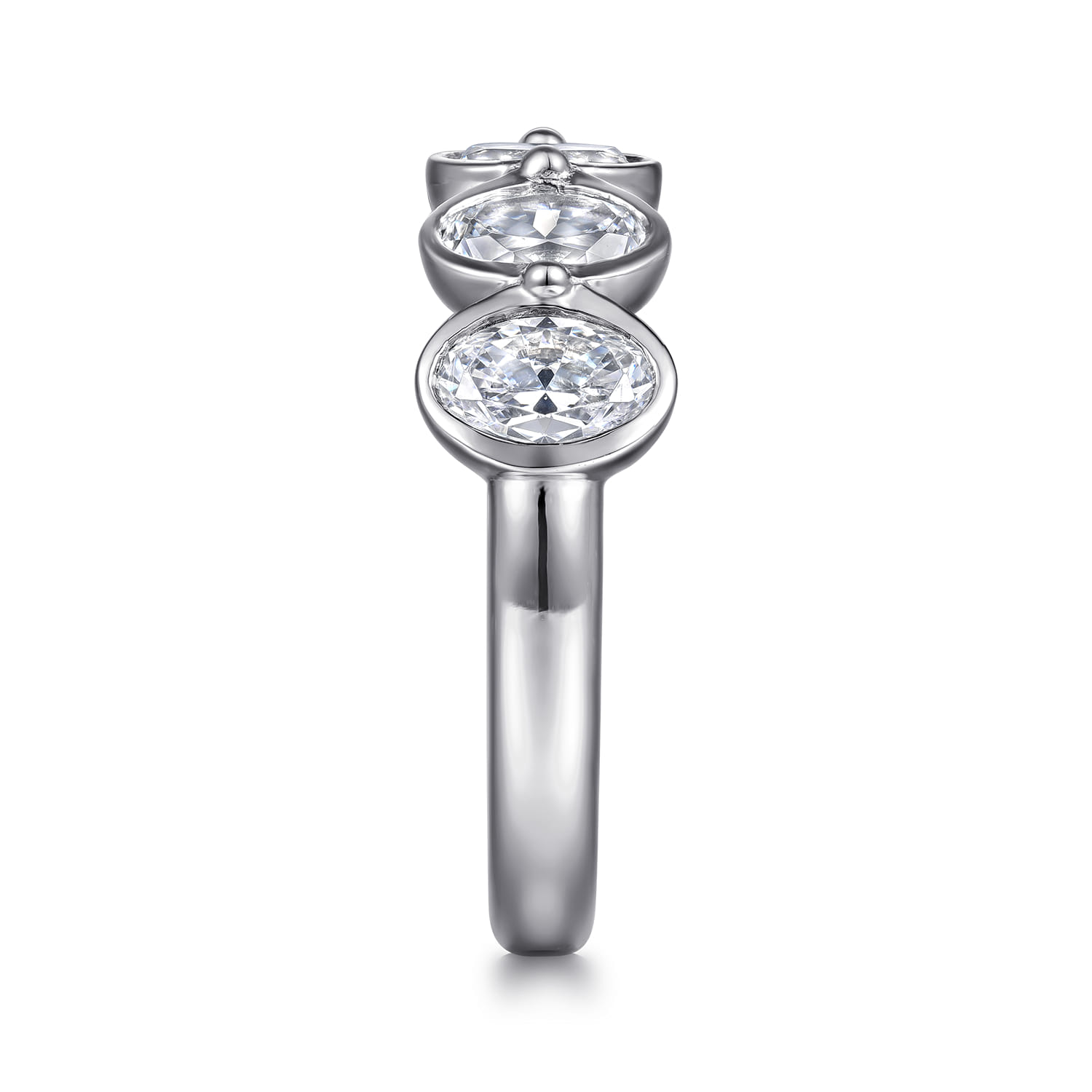 Bezel 5 Stone Diamond Anniversary Band in 14K White Gold, photograph 4