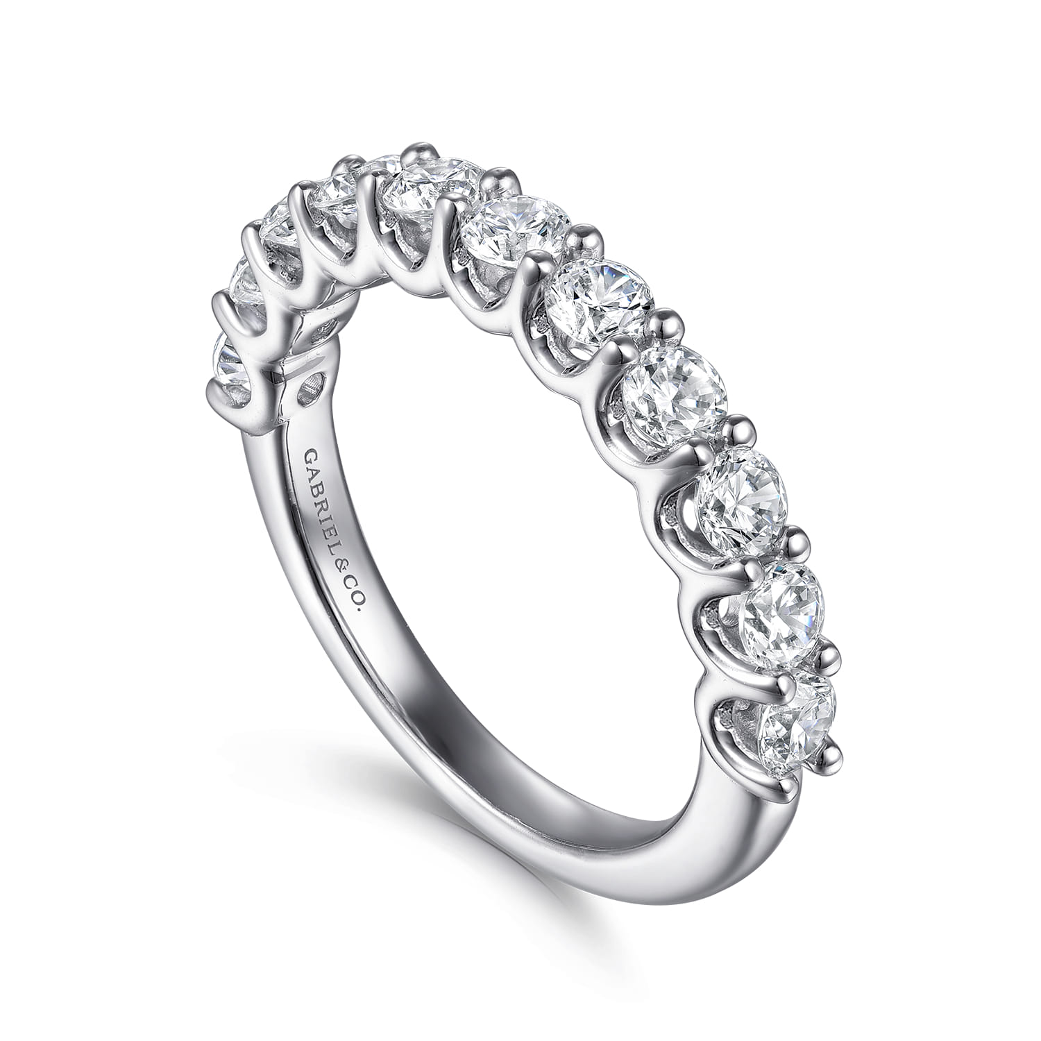 Scallop Setting Diamond Wedding Band in 14K White Gold, photograph 3