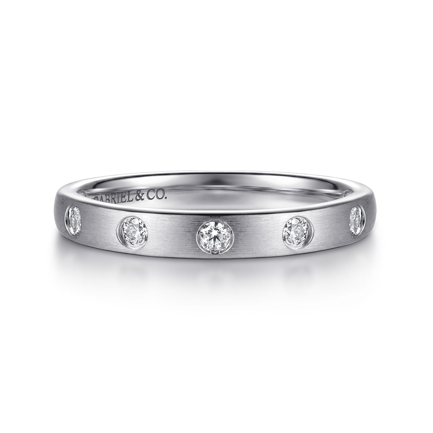 Flush Set 7 Stone Diamond Anniversary Band