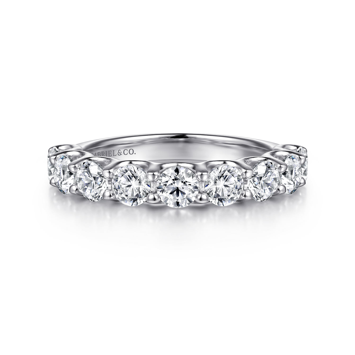 Diamond Anniversary Band