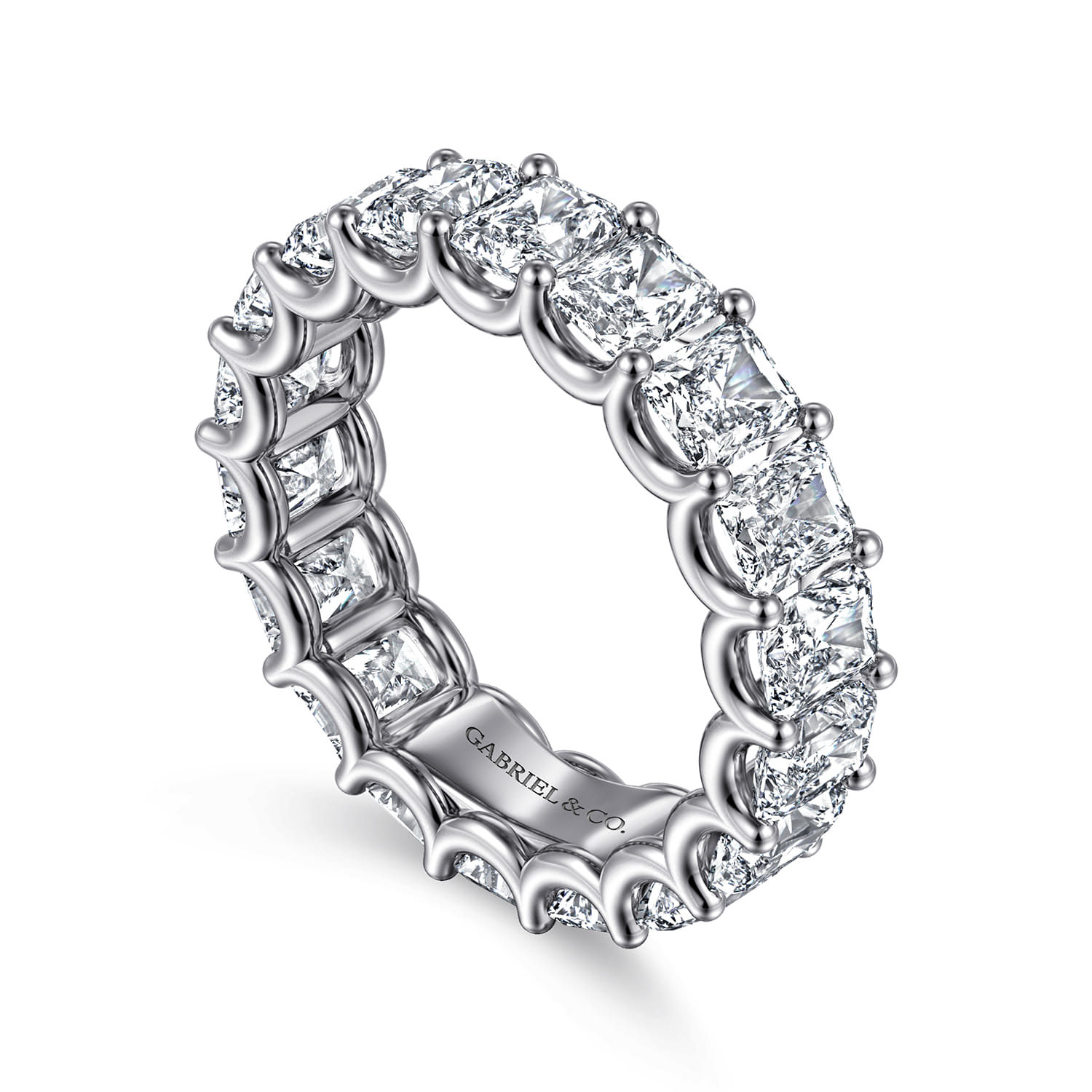 Scallop Setting Diamond Eternity Band in 14K White Gold, photograph 3