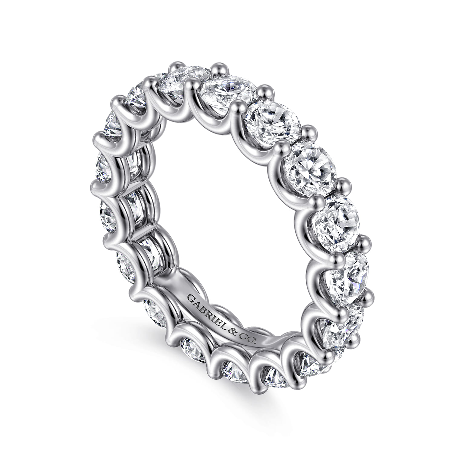 Scallop Setting Diamond Eternity Band in 14K White Gold, photograph 3