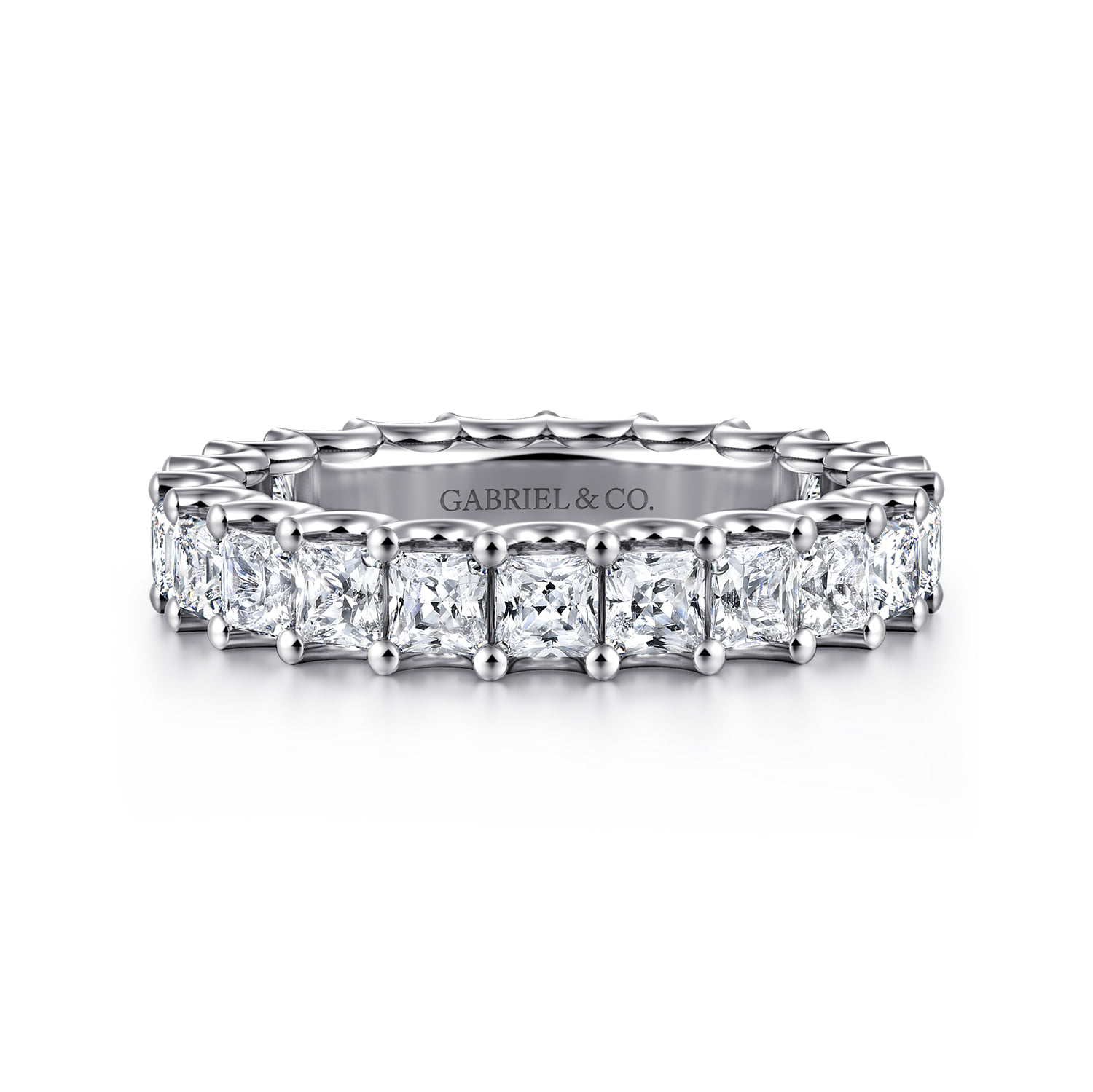 Scallop Setting Diamond Eternity Band