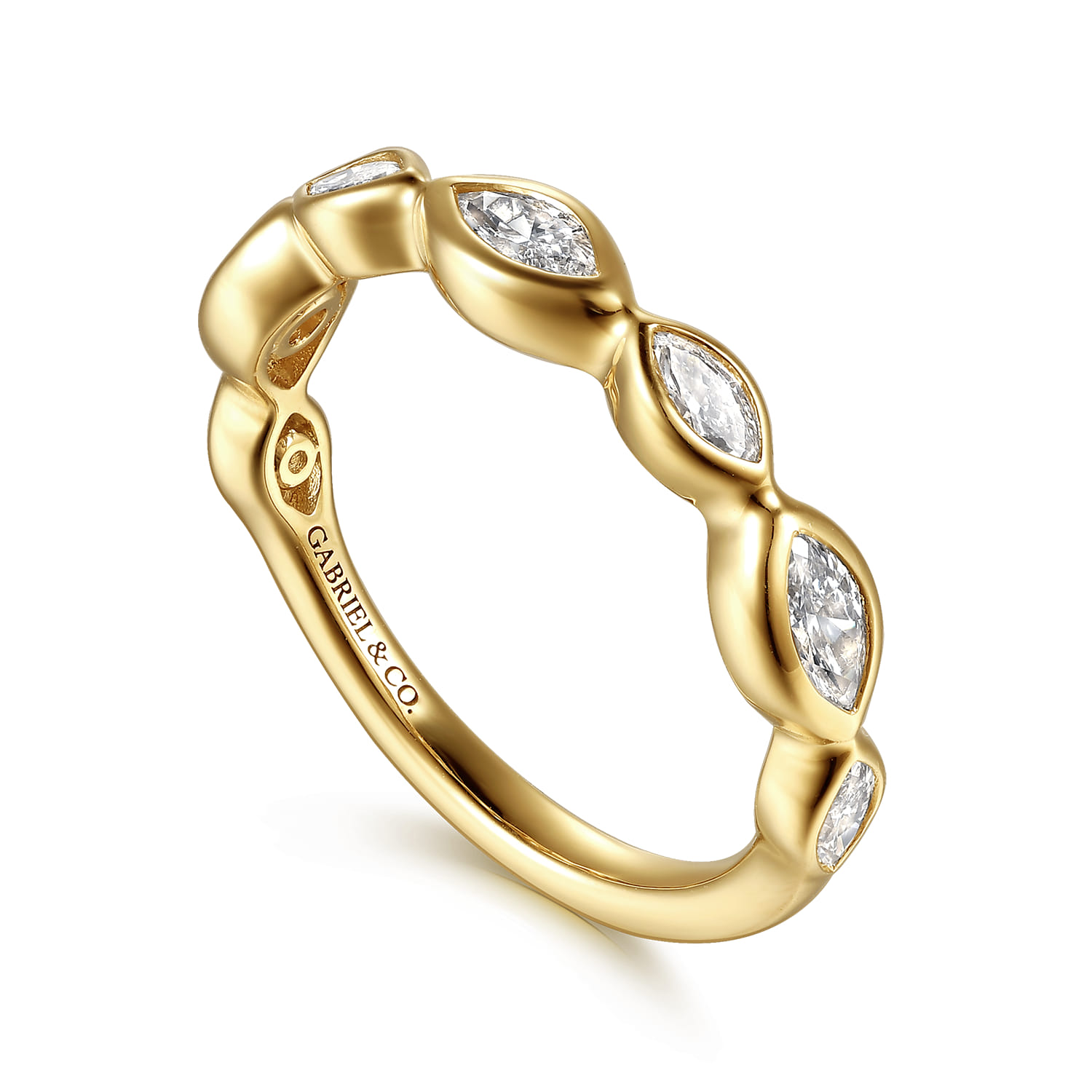 Bezel Setting Diamond Anniversary Band in 14K Yellow Gold, photograph 3