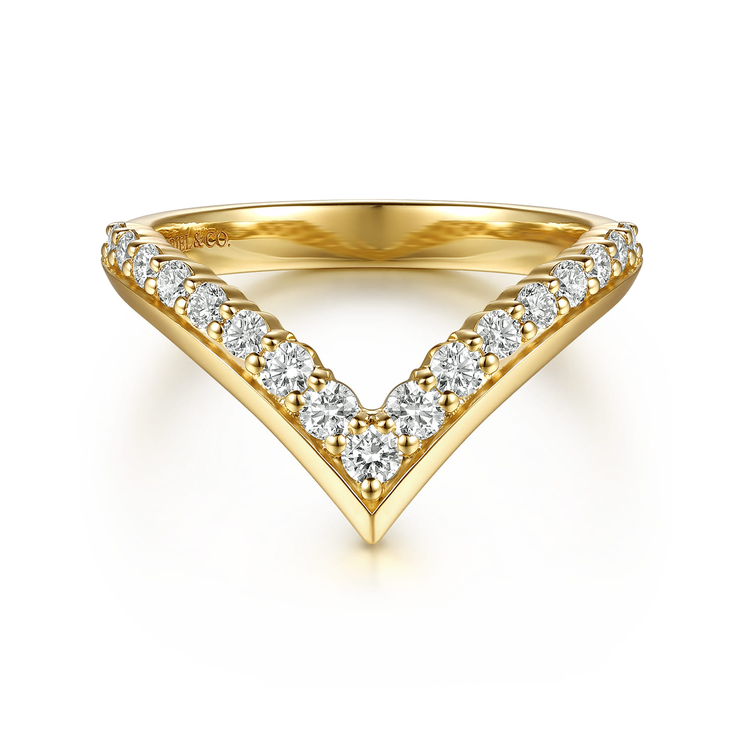 Chevron Diamond Anniversary Band