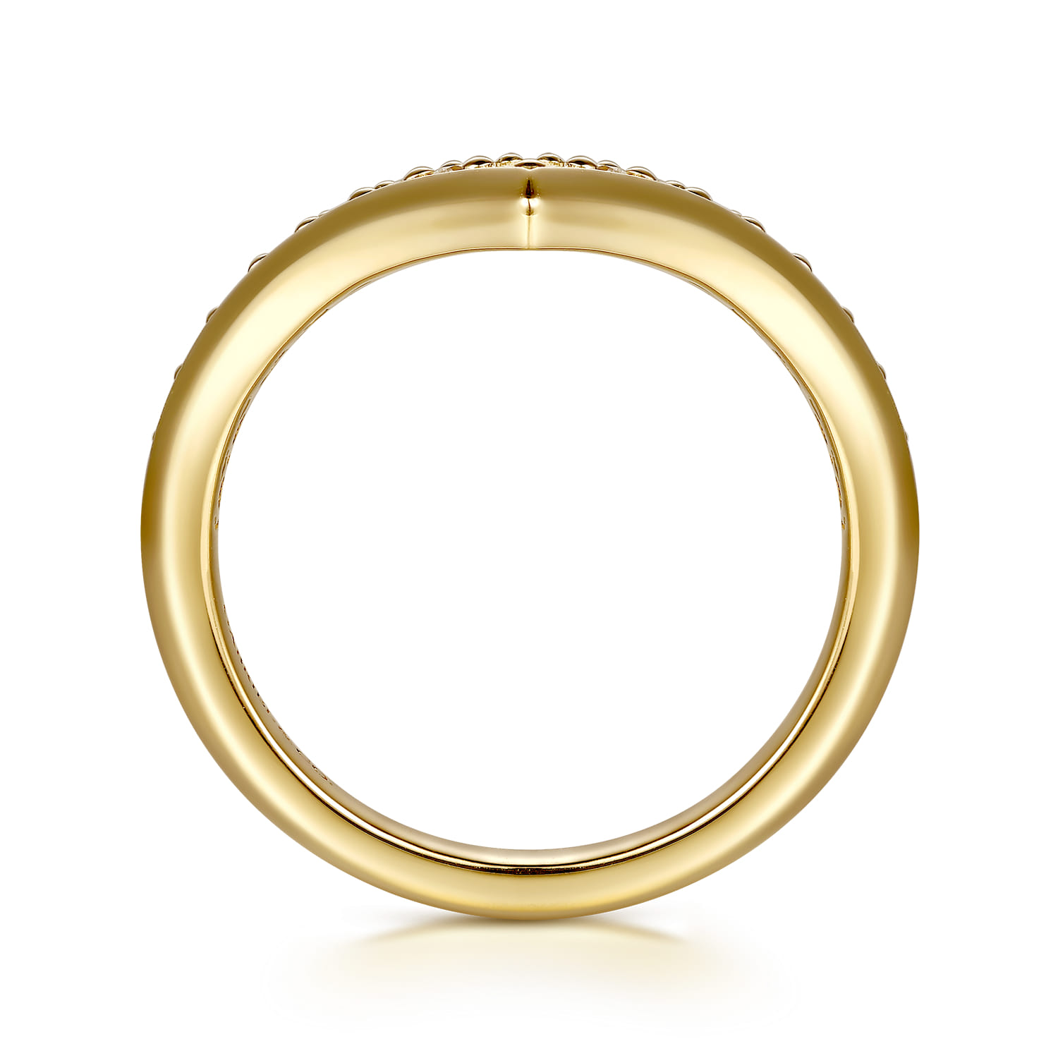 Chevron Diamond Anniversary Band in 14K Yellow Gold, photograph 2