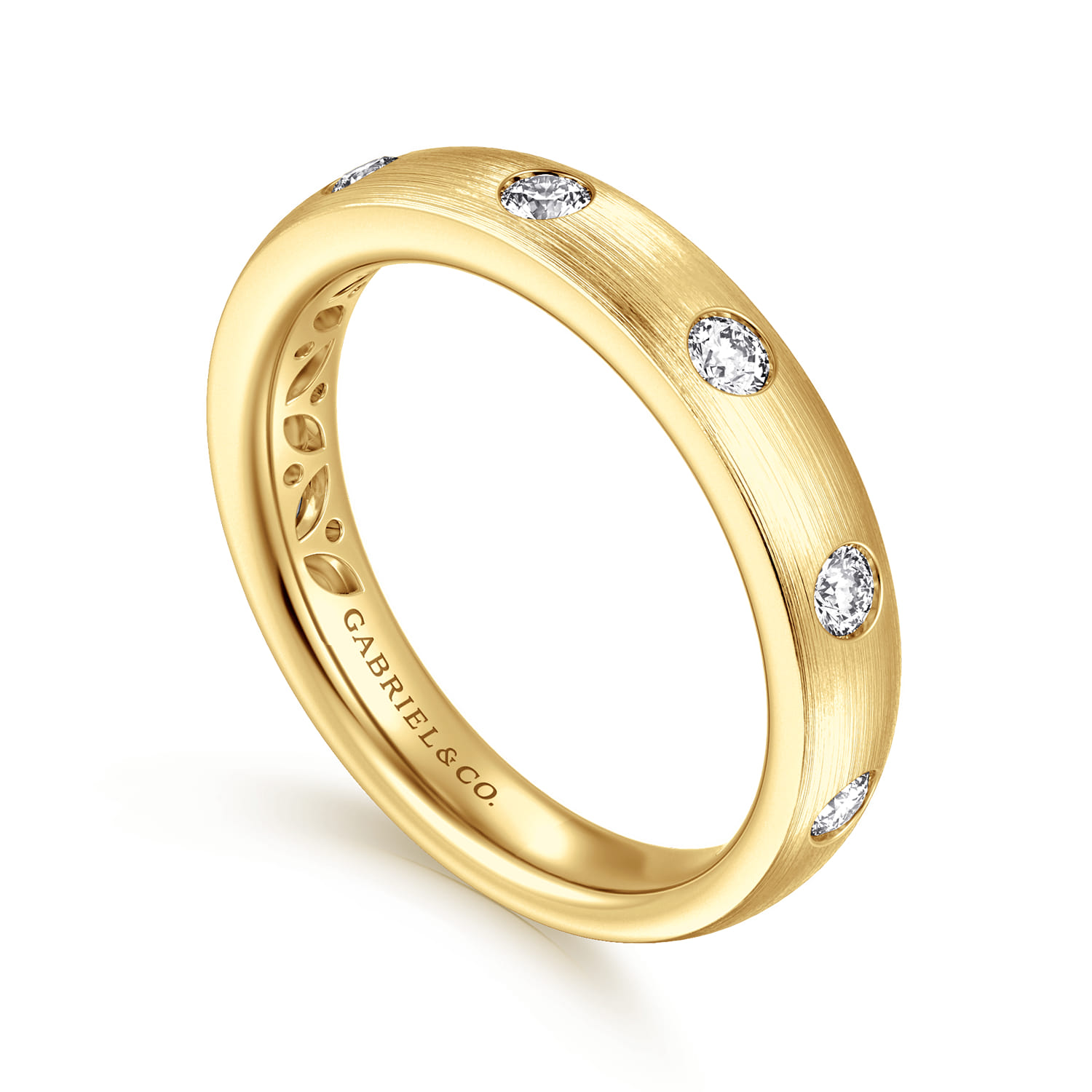 Flush Set 7 Stone Diamond Anniversary Band in 14K Yellow Gold, photograph 3