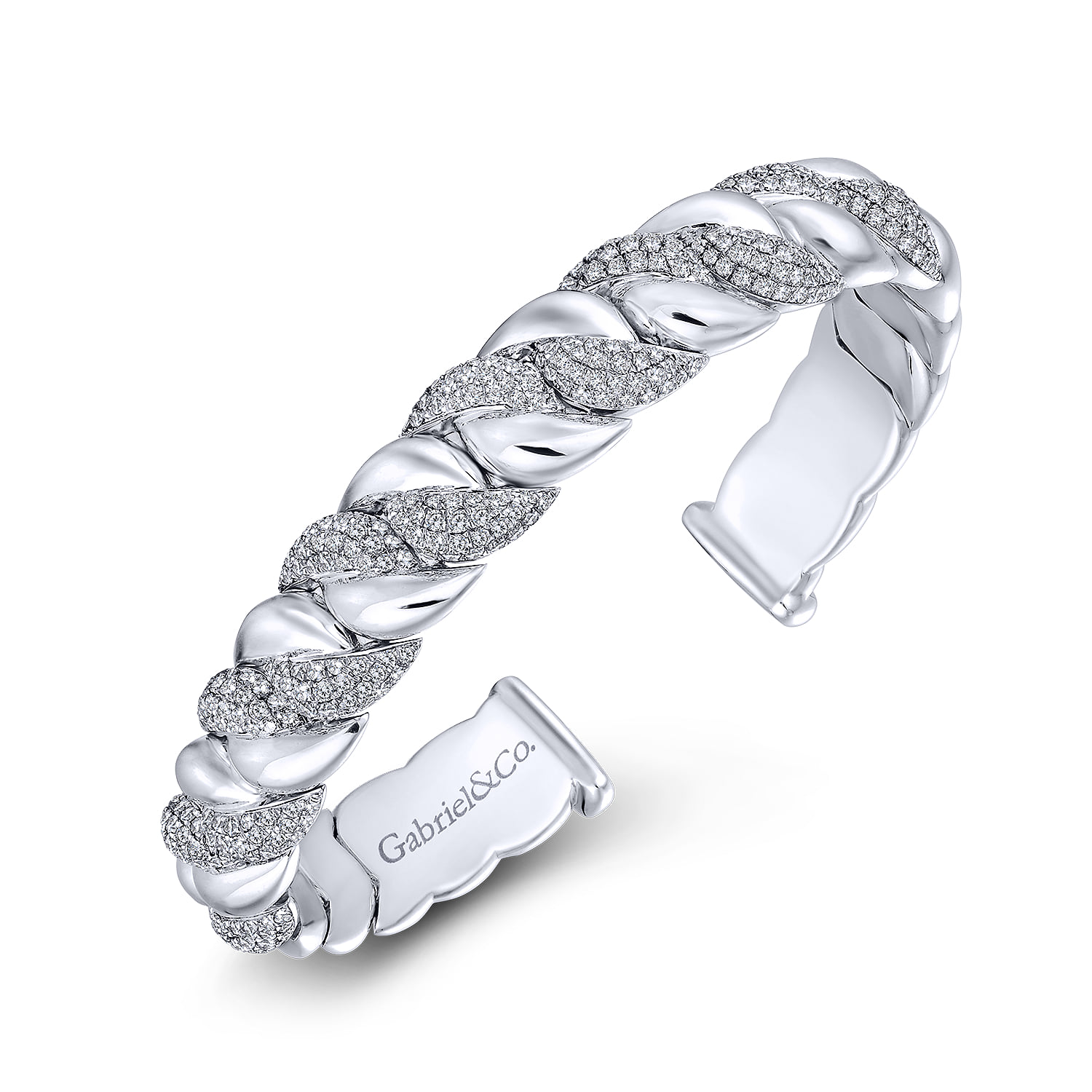 Twisted Link Diamond Pave Cuff Bracelet in 14K White Gold, photograph 2