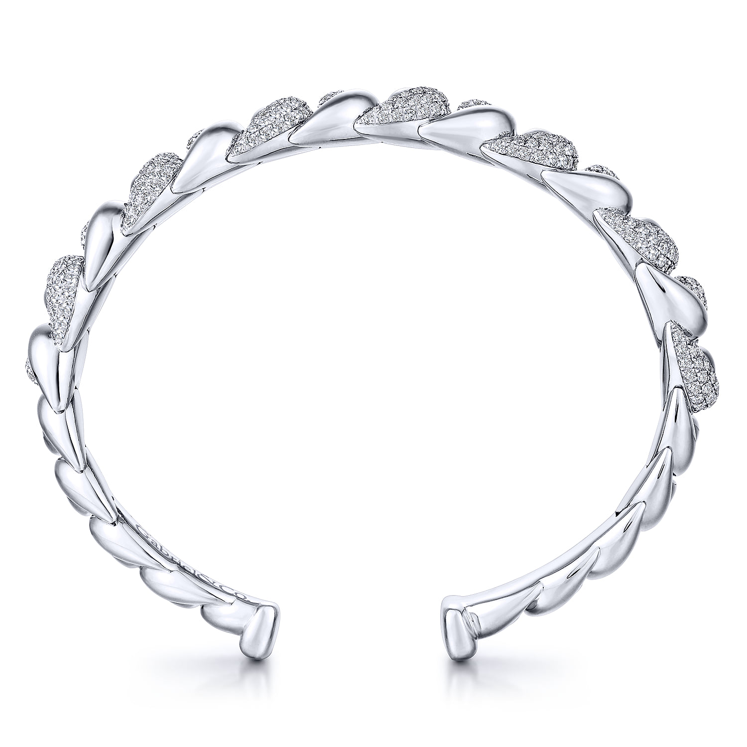 Twisted Link Diamond Pave Cuff Bracelet in 14K White Gold, photograph 3