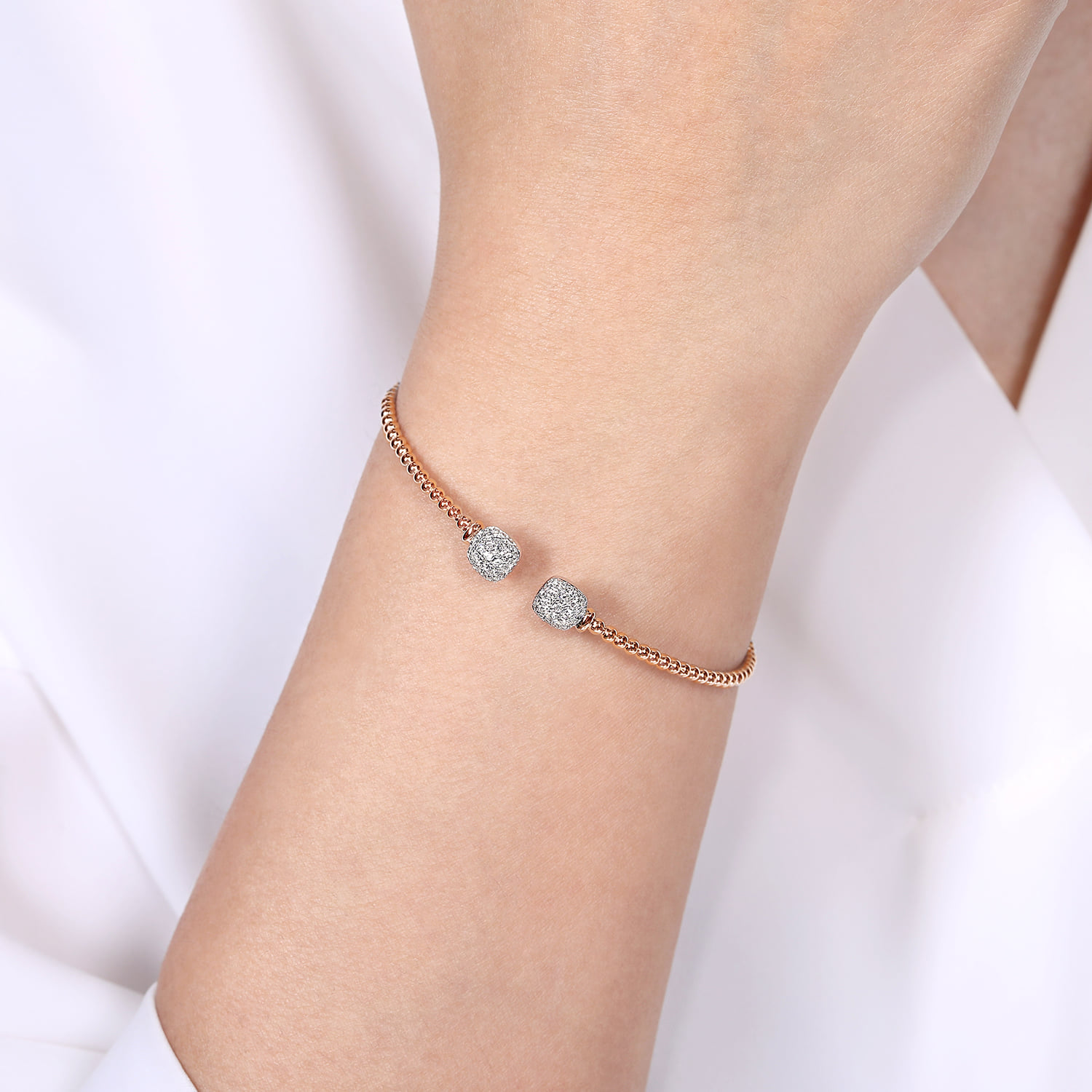 Bujukan Split Cuff Bracelet with Pave Diamond Squares in 14K Rose Gold, photograph 4