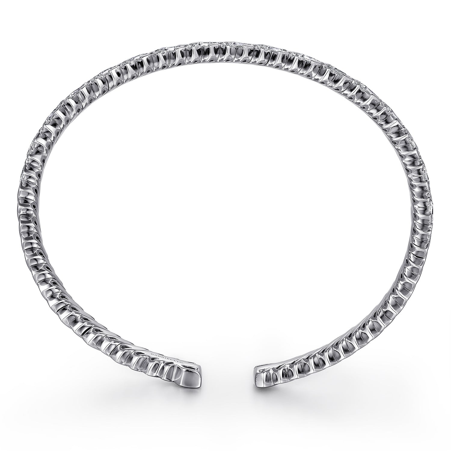and Baguette Diamond Bangle Bracelet in 18K White Gold, photograph 3
