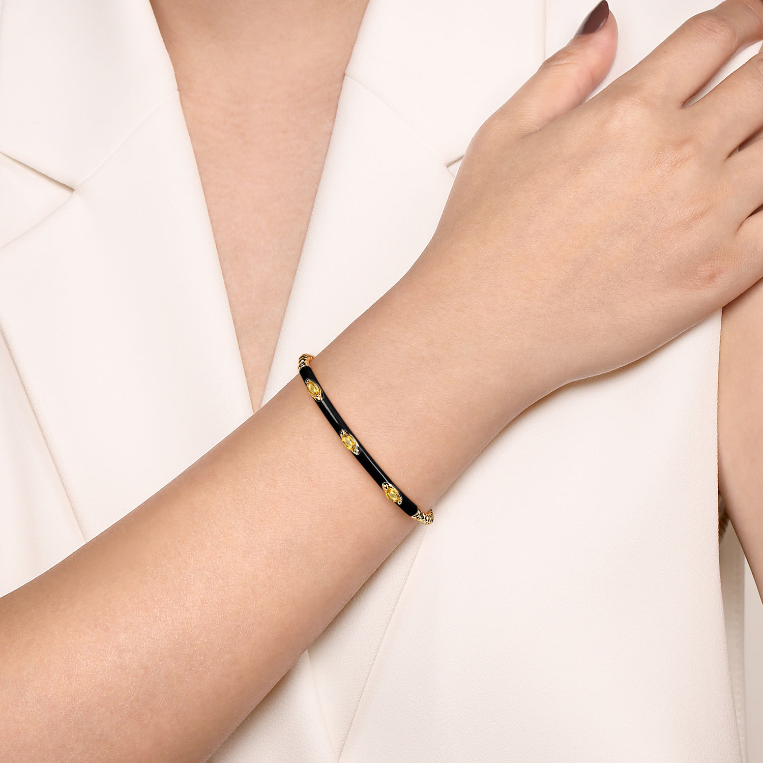 Bujukan Citrine Split Bangle with Black Enamel in 14K Yellow Gold, photograph 4