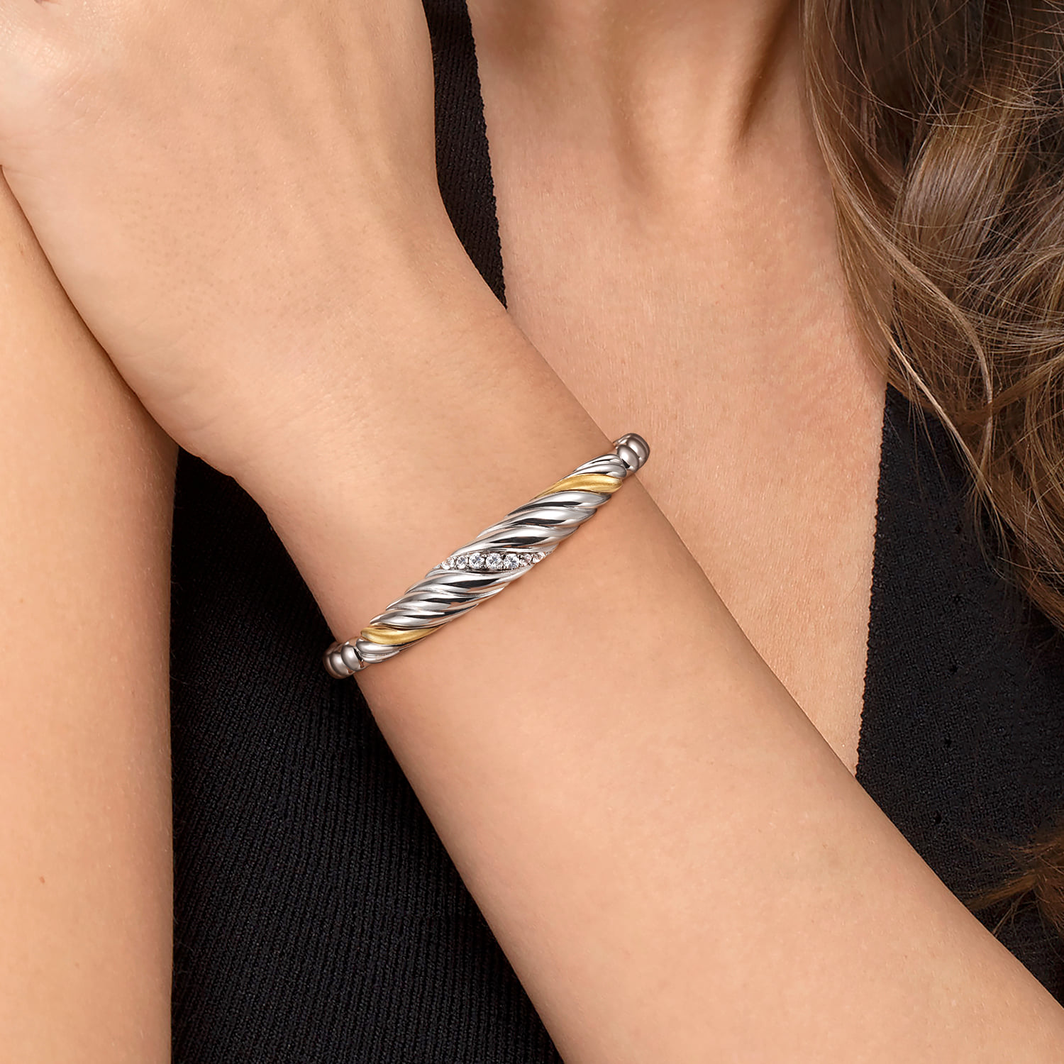 and Bujukan White Sapphire Scallop Open Bangle in 14K Yellow Gold, photograph 4