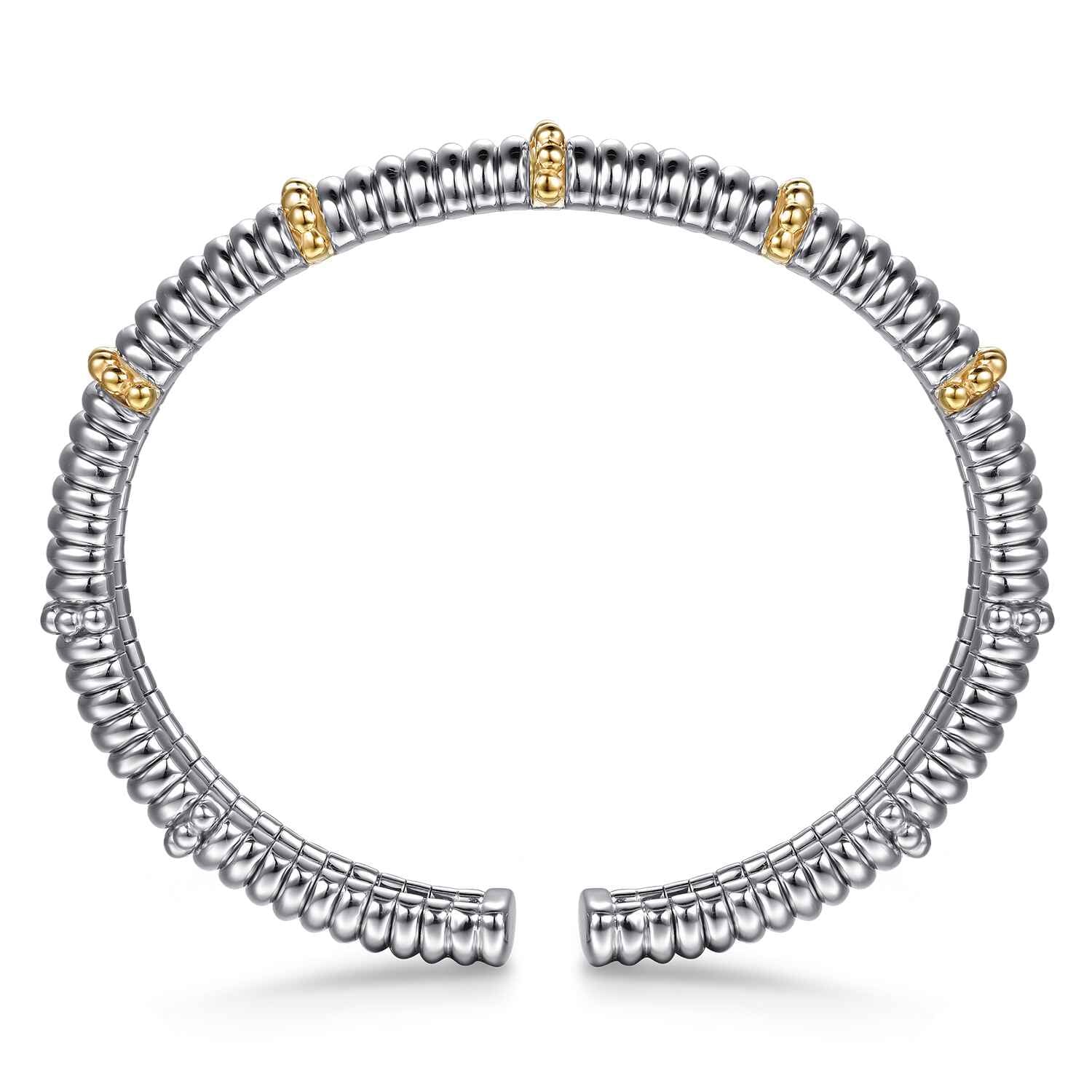 and Shrimp Texture Bujukan Split Bangle Bracelet in 14K Yellow Gold, photograph 3