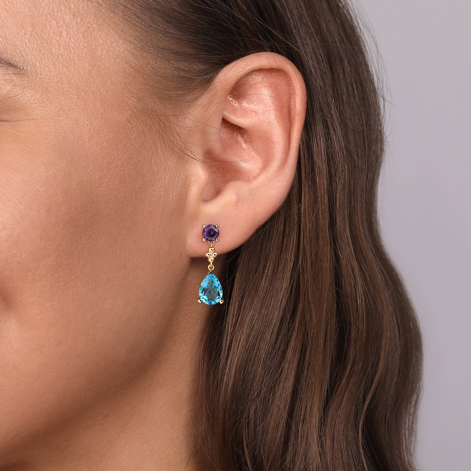 Bujukan Amethyst and Blue Topaz Teardrop Stud Earrings in 14K Yellow Gold, photograph 2