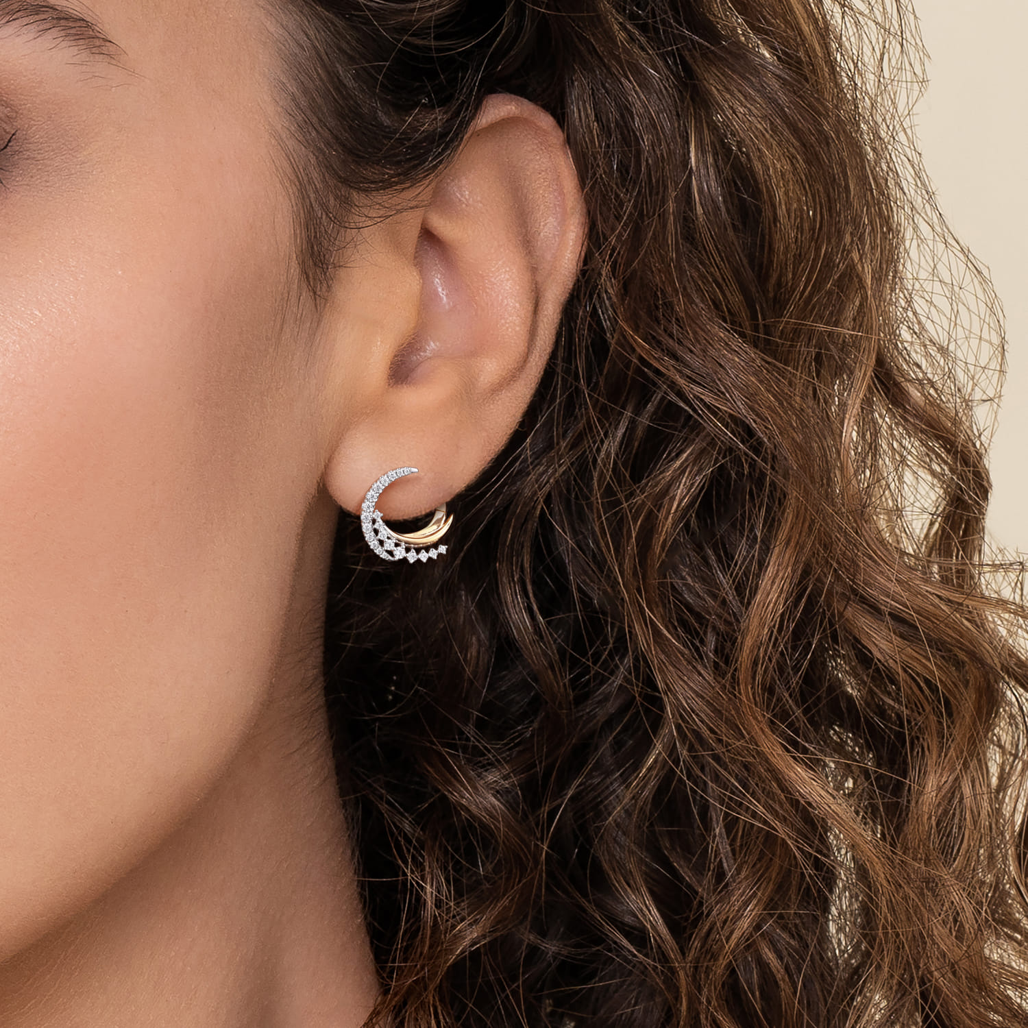 Diamond Swirl Bypass Hoop Earrings in 14K White/Yellow Gold, photograph 3