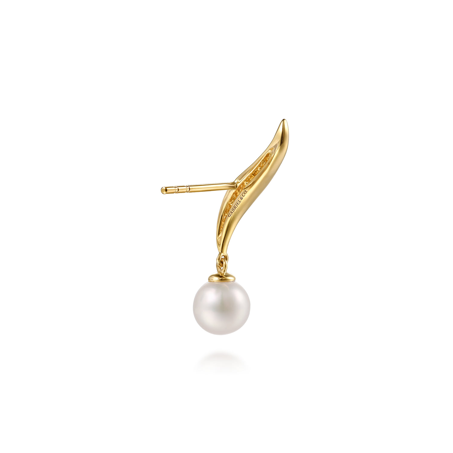 Graduating Bujukan Pearl Stud Drop Earrings in 14K Yellow Gold, photograph 2