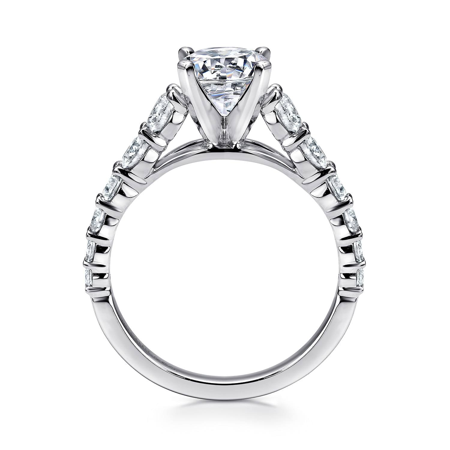 Round Diamond Engagement Ring in Platinum, photograph 2