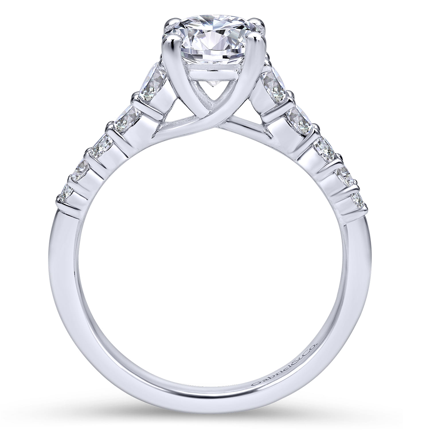 Round Diamond Engagement Ring in Platinum, photograph 2
