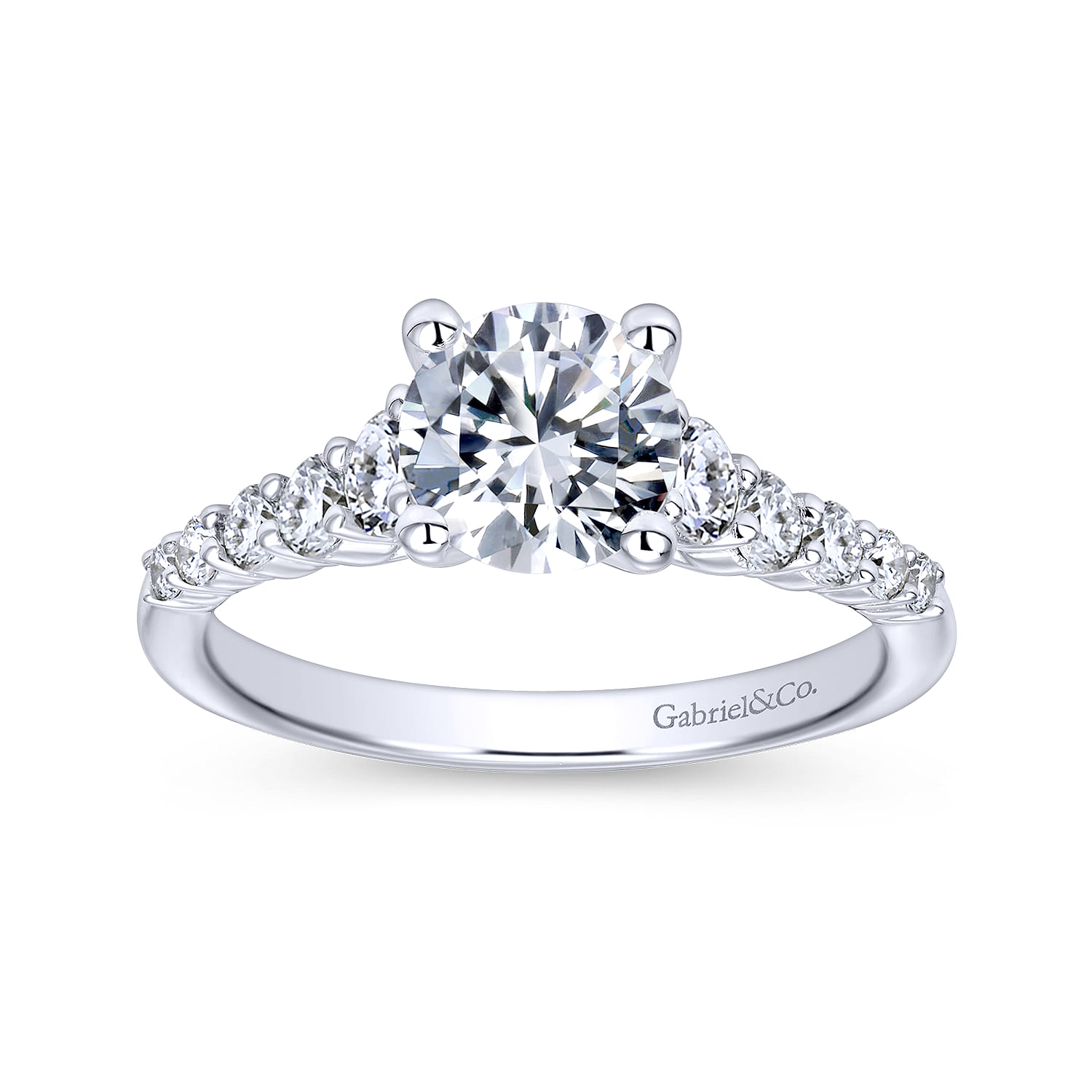 Round Diamond Engagement Ring in Platinum, photograph 5